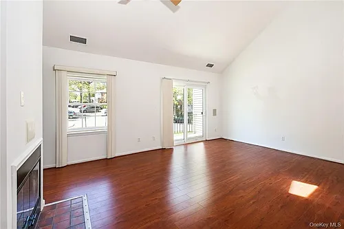 599 Midland Ave #2-5 Photo 1