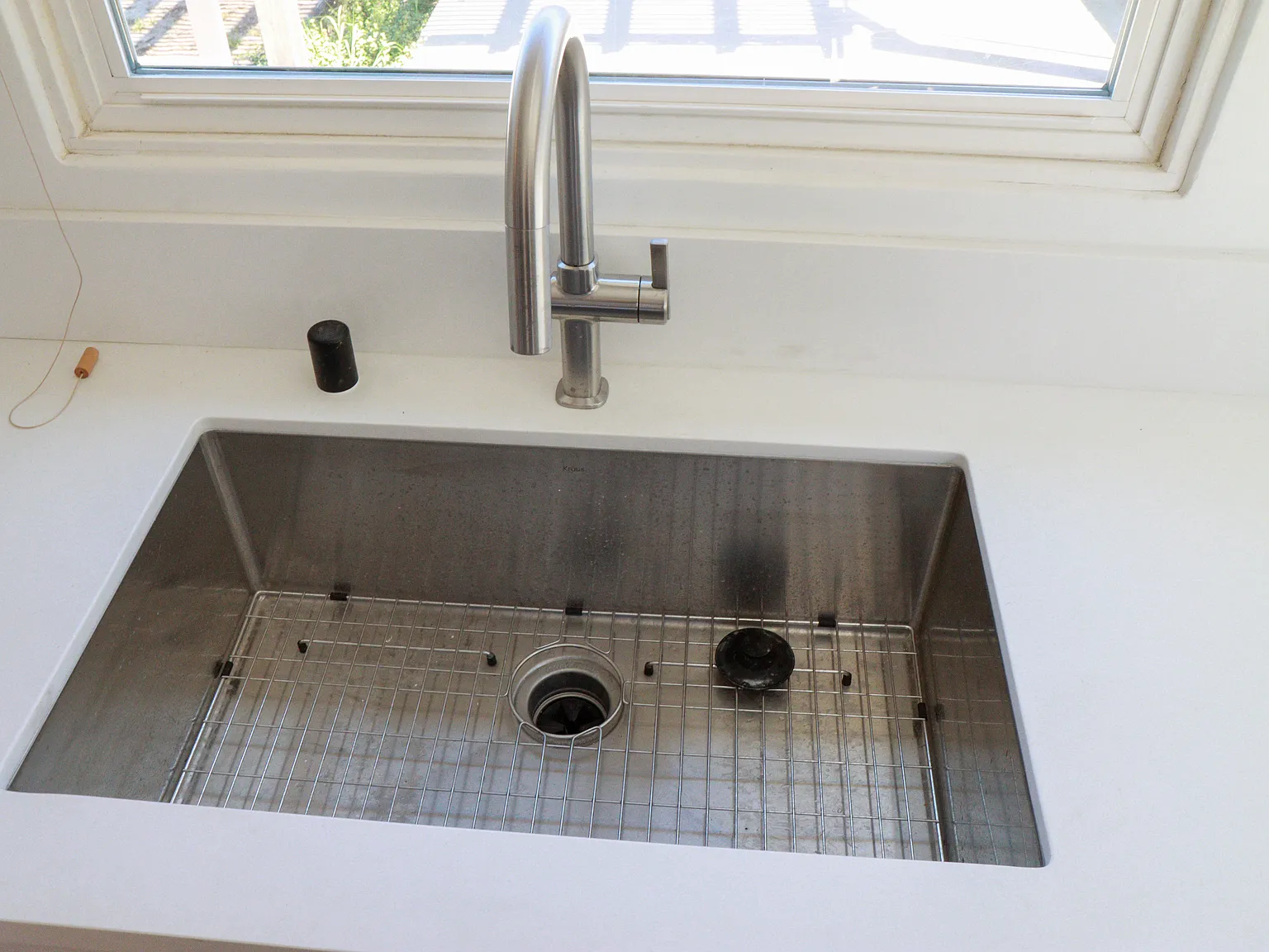 2 bed, 898 sqft, $3,150 — Photo 4