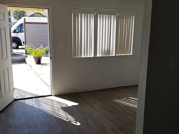 5th image of 2602 N Balboa Ave APT 7