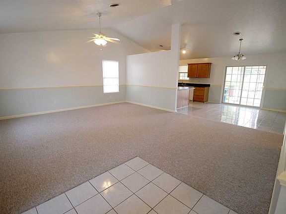 5th image of 52 Somerset Dr