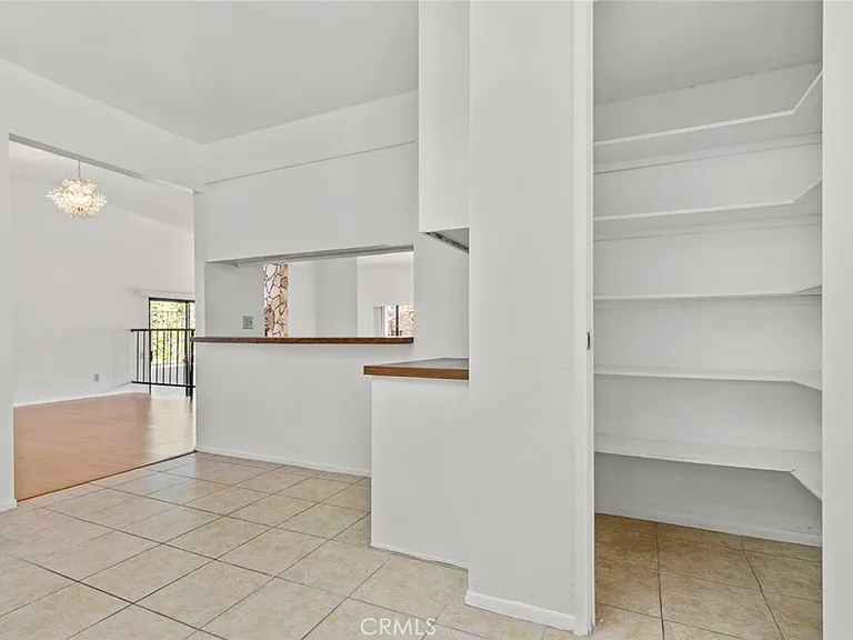 1321 Greenbriar Rd — Photo 17