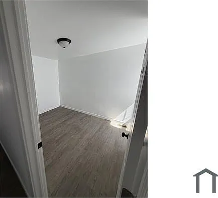 3 bed, 1140 sqft, $2,200 — Photo 4