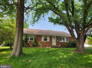 2207 Walker Mill Rd, Harrisburg, PA 17110