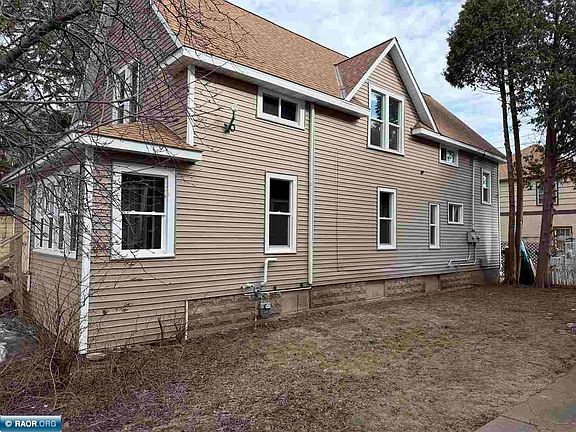 2nd image of 210 4th St S