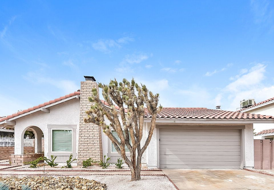 1st image of 1404 Lucaccini Ln