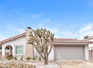 1404 Lucaccini Ln, Las Vegas, NV 89117