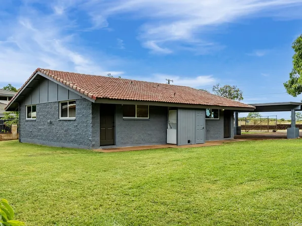 84-363 Ikuone Pl, Waianae, HI 96792