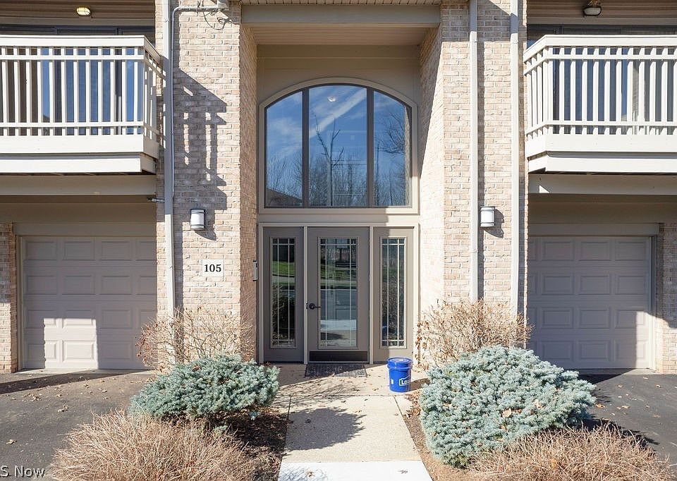 1st image of 3800 Rosemont Blvd APT 105D