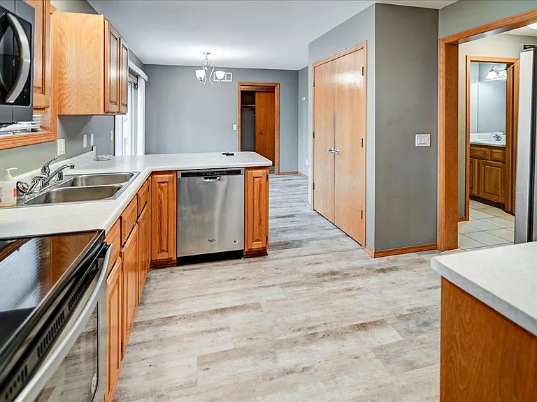 400 Muirfield Ct — Photo 40