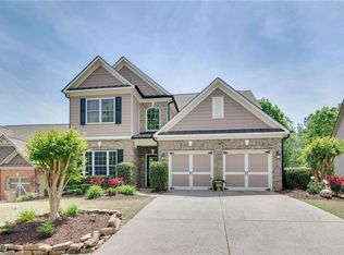 7852 Keepsake Ln, Flowery Branch, GA 30542