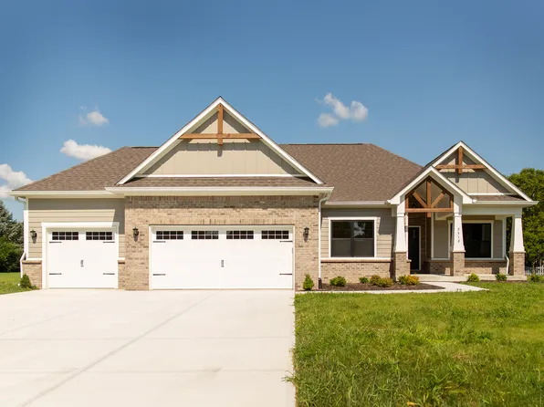 2512 Doe Meadow Dr, Anderson, IN 46011