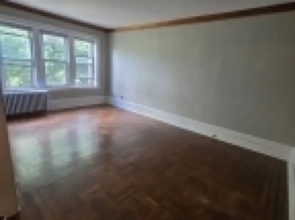 14 Forest St APT 207, Montclair, NJ 07042