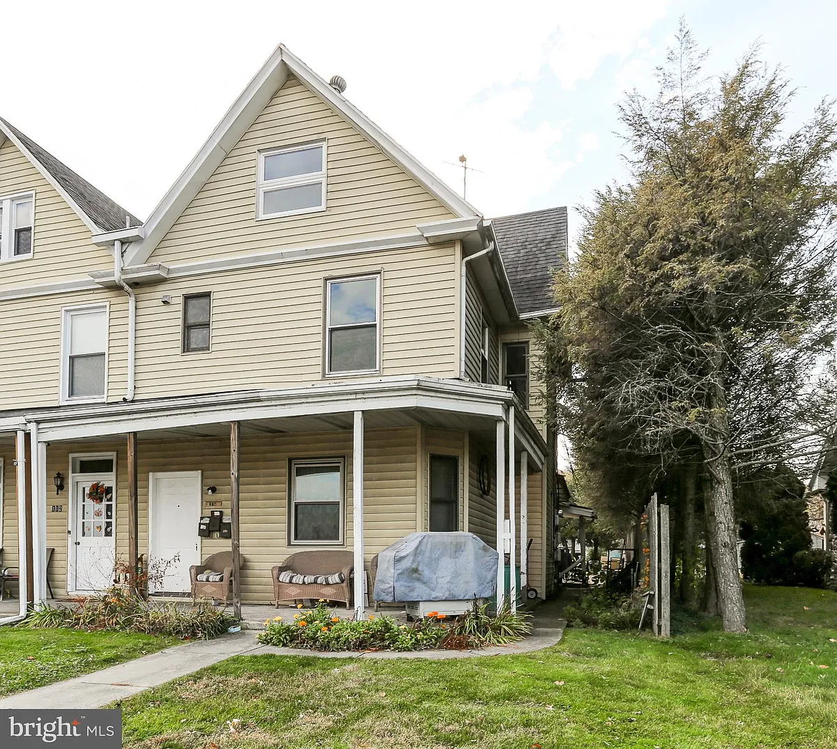 Building Photo - 114 N Front St #2
