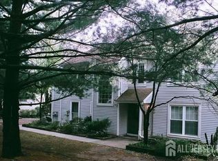 29 Borelle Sq, Parlin, NJ 08859