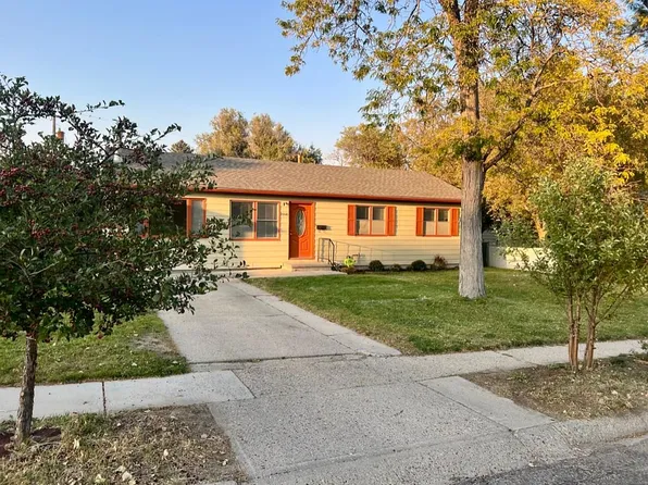 2940 E 7th St, Casper, WY 82609