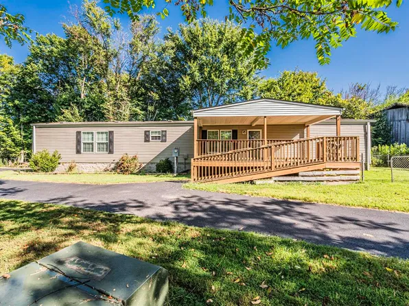 1727 Halifax Settle Rd, Scottsville, KY 42164