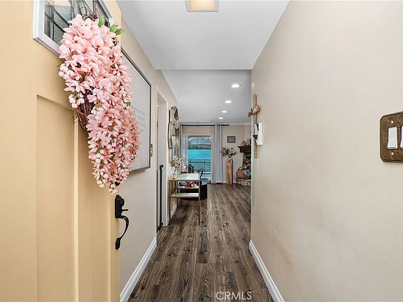 4th image of 852 Kallin Ave