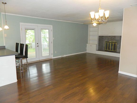 5th image of 1213 E Allendale Dr