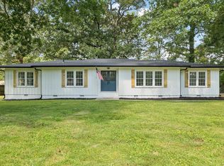 214 Sharondale Dr, Tullahoma, TN 37388