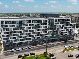 2450 Old Bronte Rd #339, Oakville, ON L6M4J2