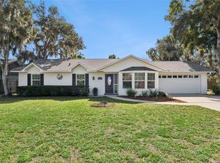 5246 Royal Oak Dr, Fruitland Park, FL 34731
