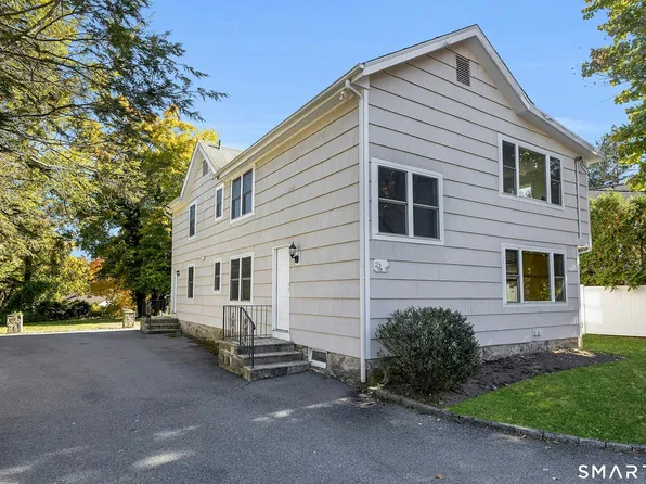 119 Forest St #A, New Canaan, CT 06840