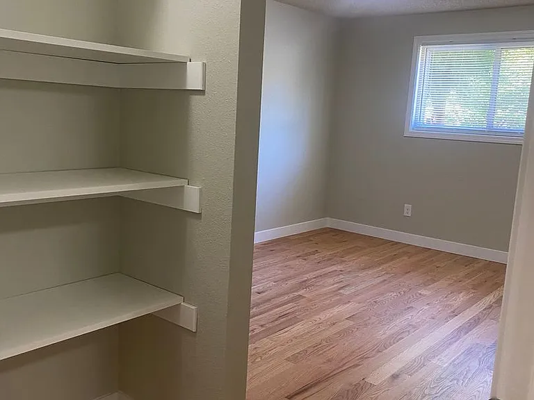 5707 East Dr — Photo 10