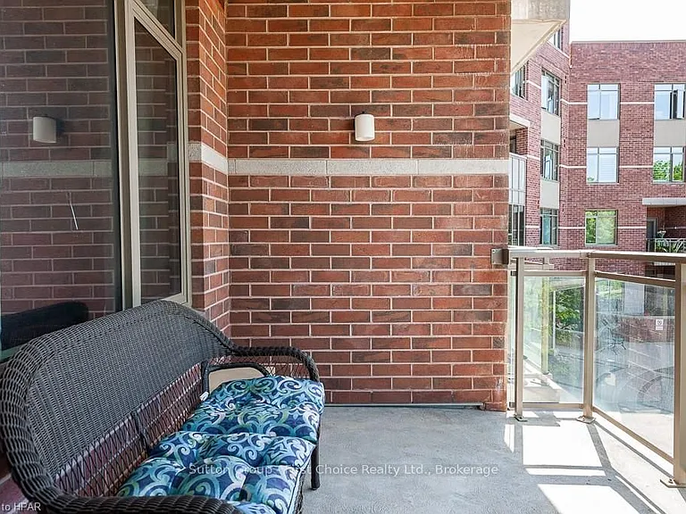 400 Romeo St N #207 — Photo 25