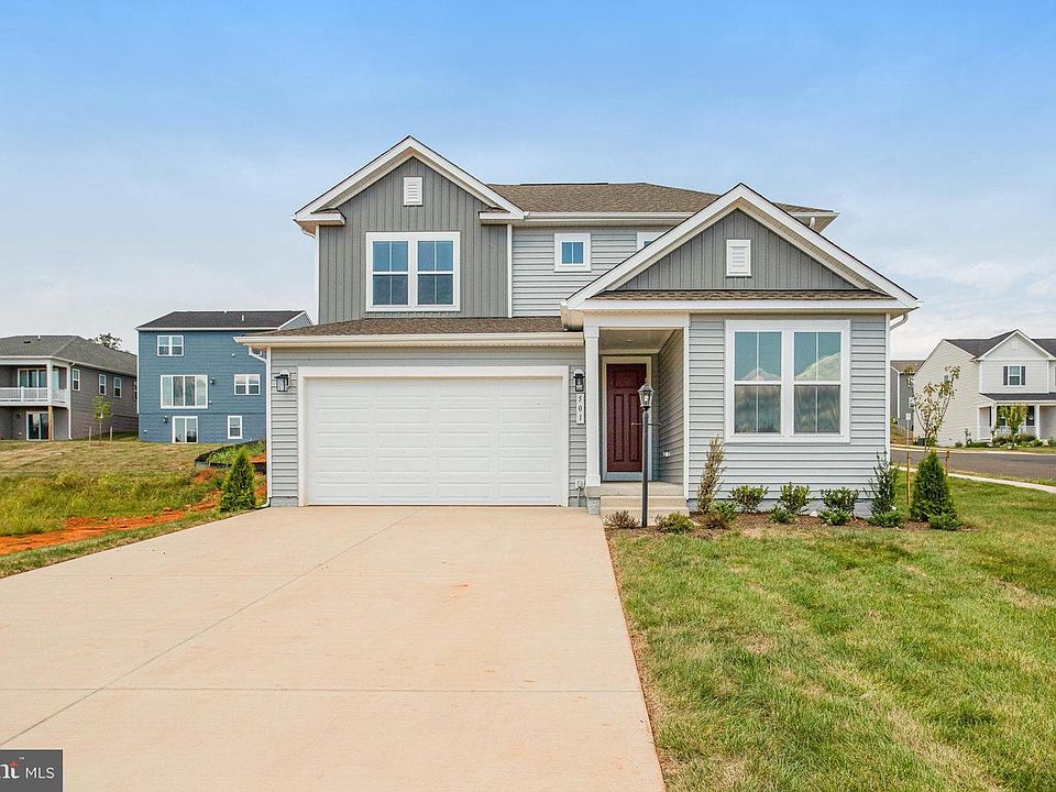 1st image of 501 Aster Ln