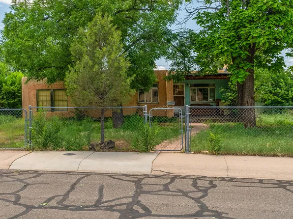 1964 Hano Rd, Santa Fe, NM 87505