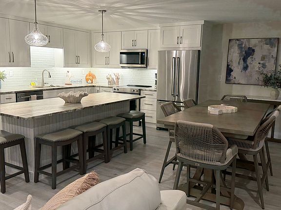 2nd image of 1950 Gulf Shore Blvd N APT 116