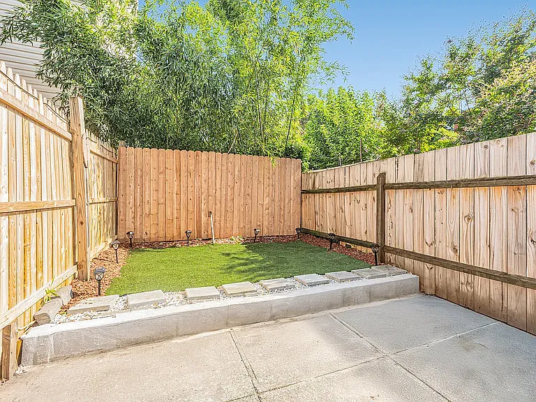 568 Baltic St #1L — Photo 6