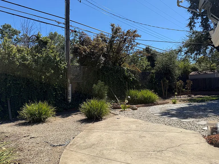 8808 Mohawk Way — Photo 37