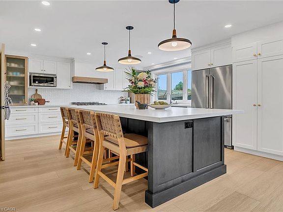 4th image of 217 Jones Rd