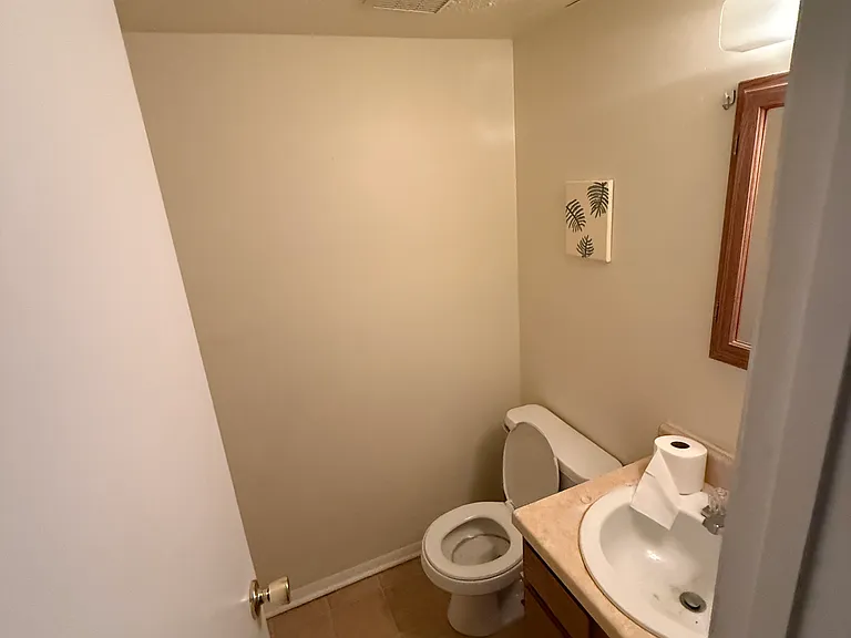 524 Calhoun St #30 — Photo 5