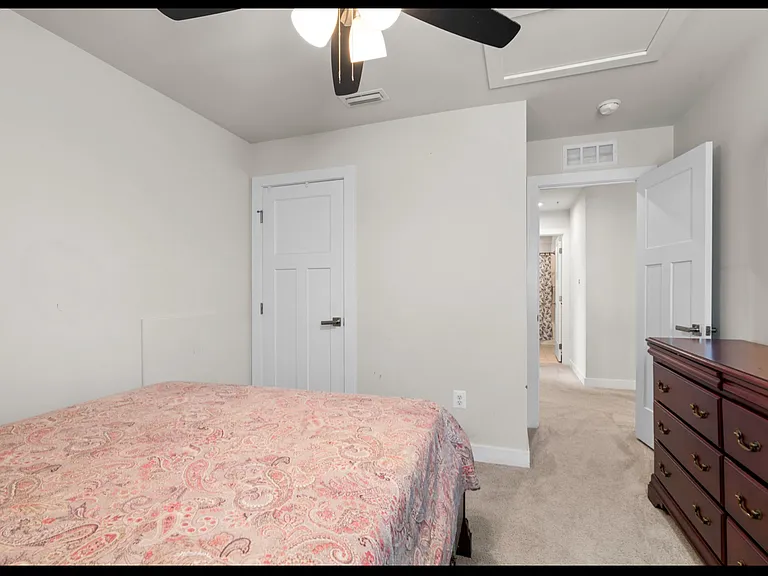 4413 Arbor Wood Ct — Photo 17