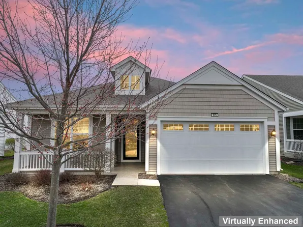 925 Prescott Ln, Pingree Grove, IL 60140