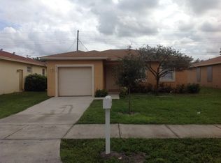 2470 NW 4th Ct, Pompano Beach, FL 33069