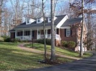 127 Shelby Ln, Stanford, KY 40484
