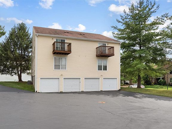 3rd image of 1014 Gifford Ct APT D