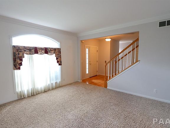 3rd image of 2415 W Annamere Dr