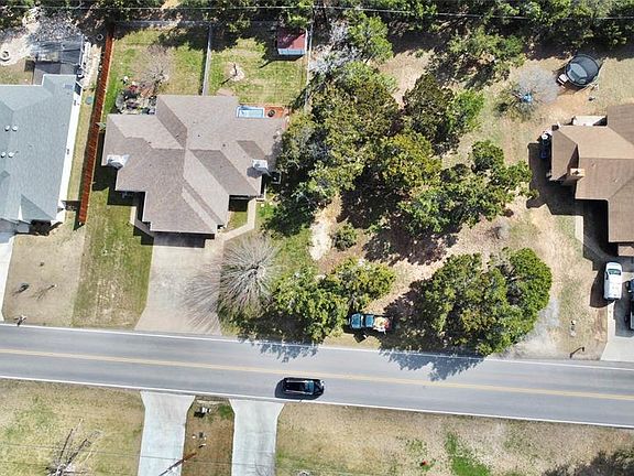 3rd image of 5401 Thunderbird Dr
