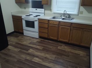 1000 N Townline Rd #15, Lagrange, IN 46761