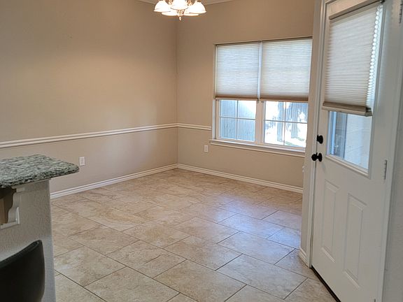 5th image of 2204 Woodgrove Ln