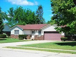 304 Lake View Dr photo 1