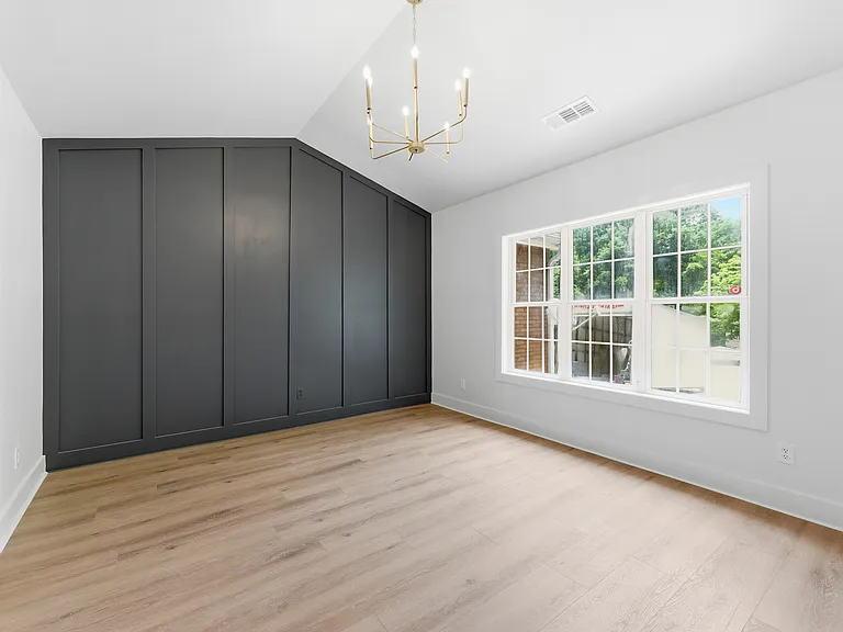 320 Shoal Creek Rd #101 — Photo 11