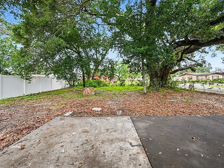 4022 E Henry Ave — Photo 25
