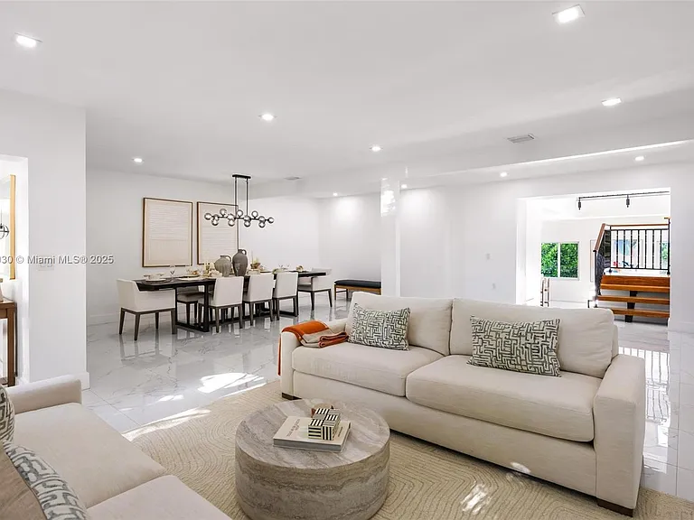 1651 SW 13th Ave — Photo 19