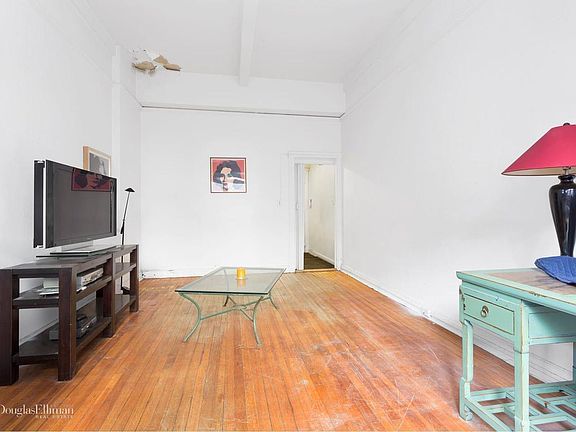 4th image of 39 W 67th St APT 503