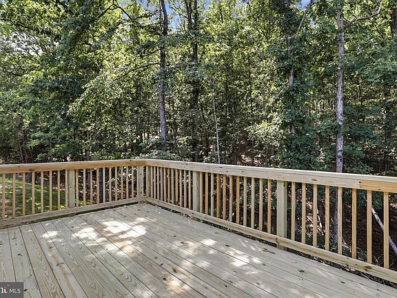 4th image of 159 Bear Paw Ln
